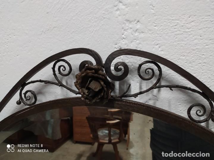 Antig&uuml;edades: Espejo hierro - Foto 3