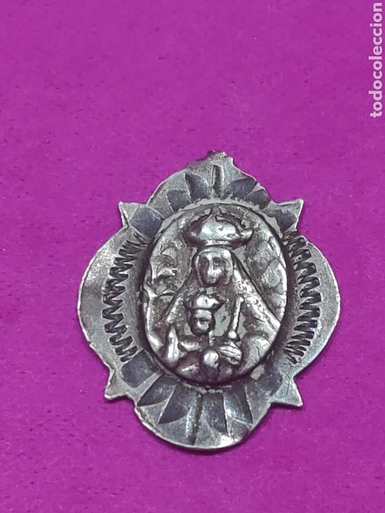 Antig&uuml;edades: Medalla N.S Montserrat - Foto 3