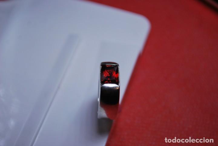 Antig&uuml;edades: Anillo de plata de LEY- 925. - Foto 4