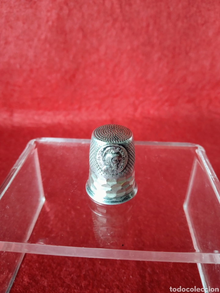 Antig&uuml;edades: DEDAL DE PLATA APOSTOL SANTIAGO - Foto 1