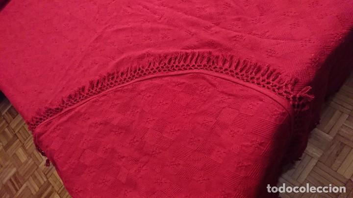 Antig&uuml;edades: COLCHA DE ALGOD&Oacute;N, ROJO TANGO, CAMA DE 1,35 - Foto 1