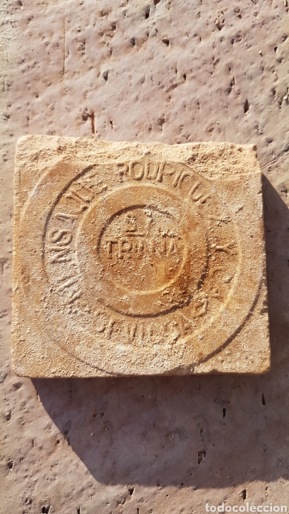 Antig&uuml;edades: Azulejo olambrilla Triana - Foto 2