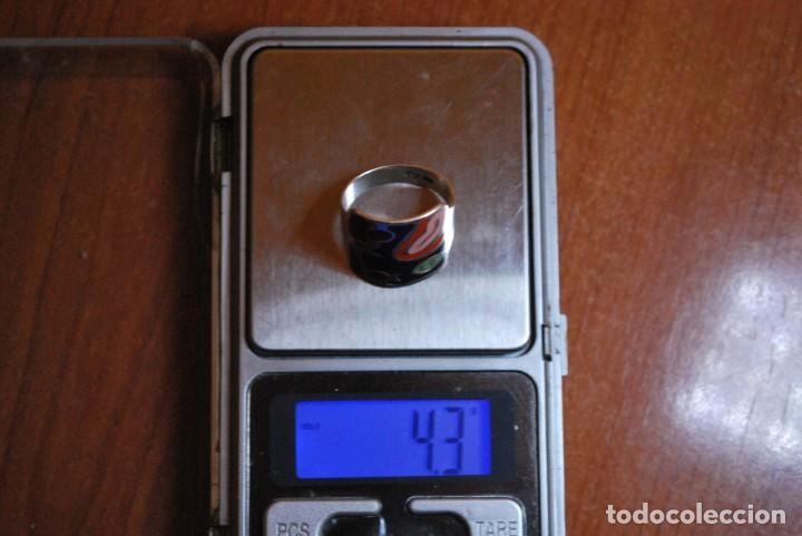 Antig&uuml;edades: Anillo de plata con esmalte. - Foto 10