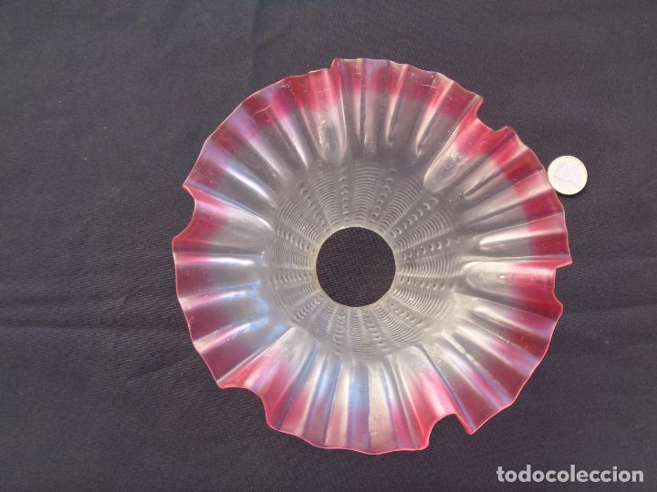 Antig&uuml;edades: L&Aacute;MPARA. ANTGUA TULIPA RIZADA BICOLOR. - Foto 4