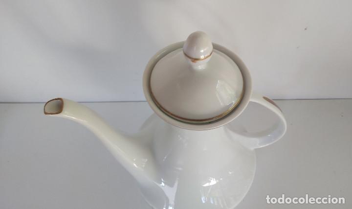 Antig&uuml;edades: CAFETERA PORCELANA - Foto 5