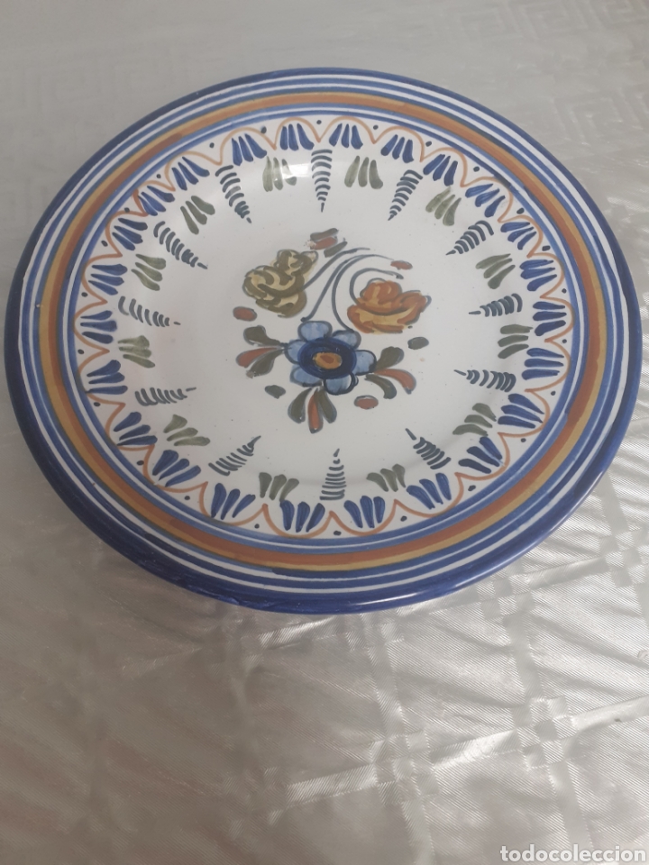 Antig&uuml;edades: PLATO CER&Aacute;MICA TALAVERA. - Foto 1