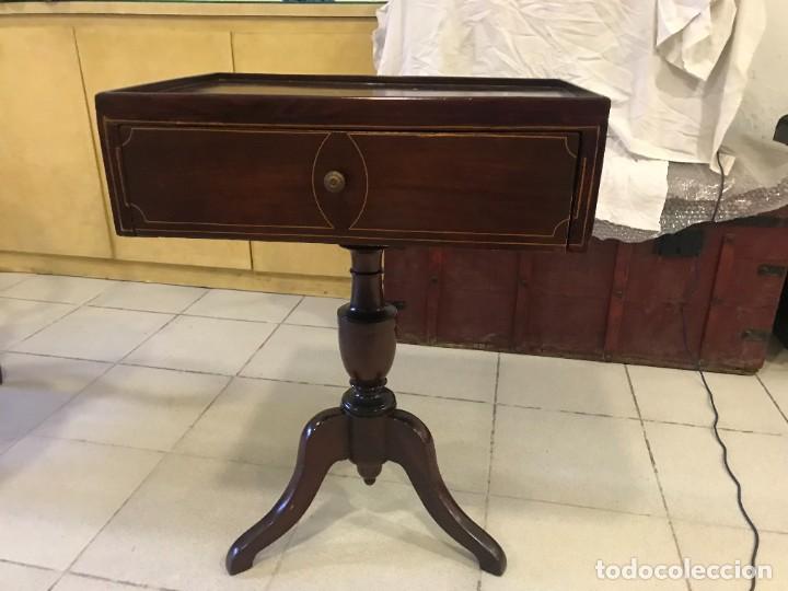 Antig&uuml;edades: COSTURERO DE CAOBA (RESTAURADO) - Foto 3