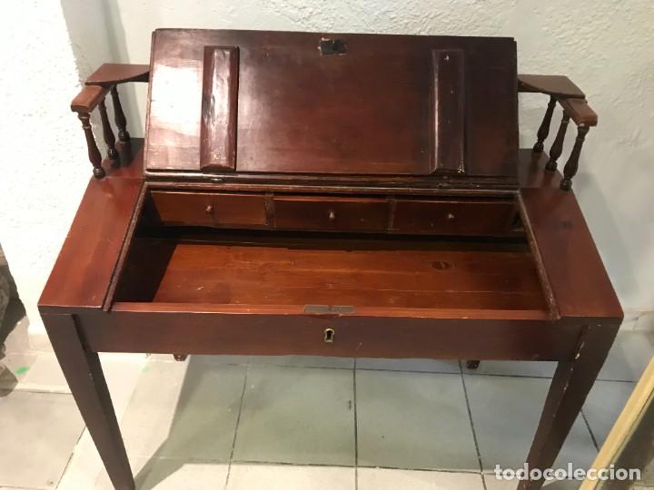 Antig&uuml;edades: ANTIGUO ESCRITORIO - Foto 2