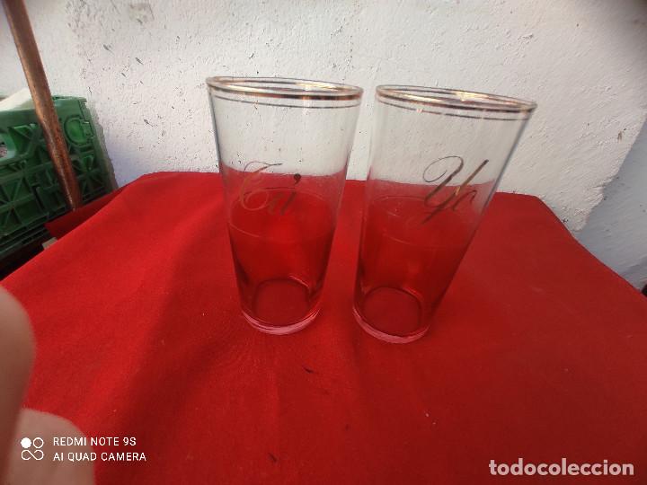 Antig&uuml;edades: 2 vasos de a&ntilde;os 60 un tu y yo - Foto 1