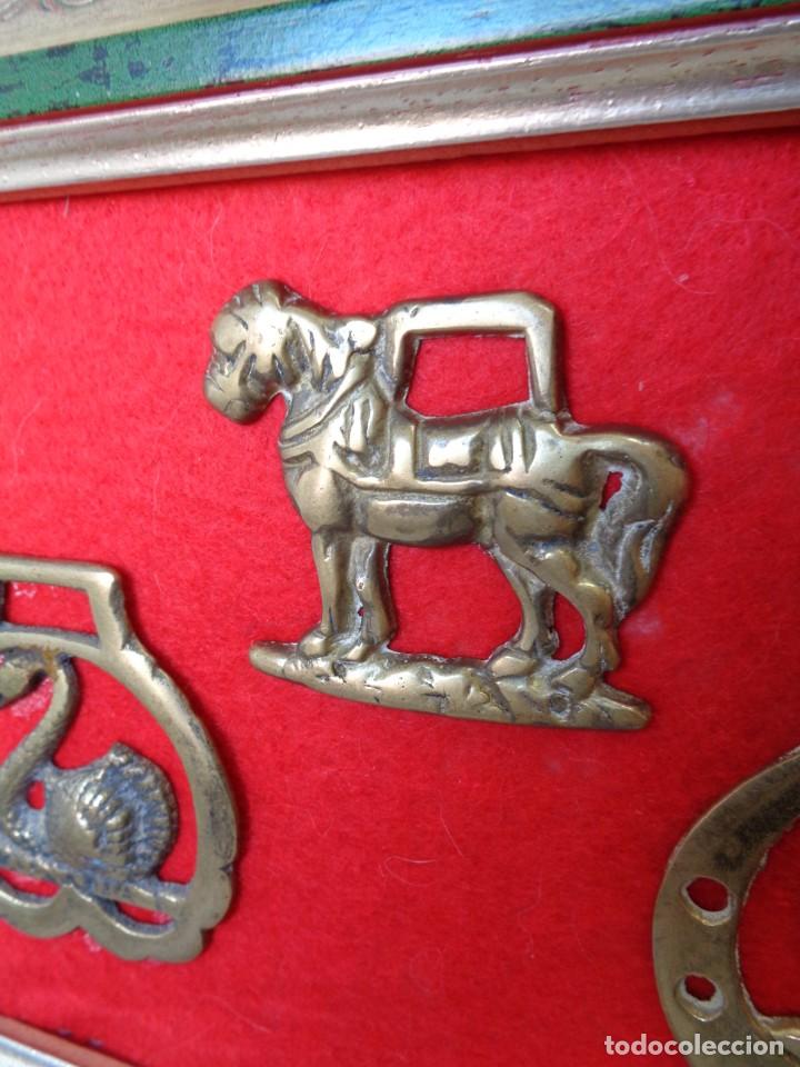 Antig&uuml;edades: &iexcl;&iexcl; CABALLO; CISNE Y PAVO REAL.MEDALLONES. BRONCE. - ANTIGUOS. !!