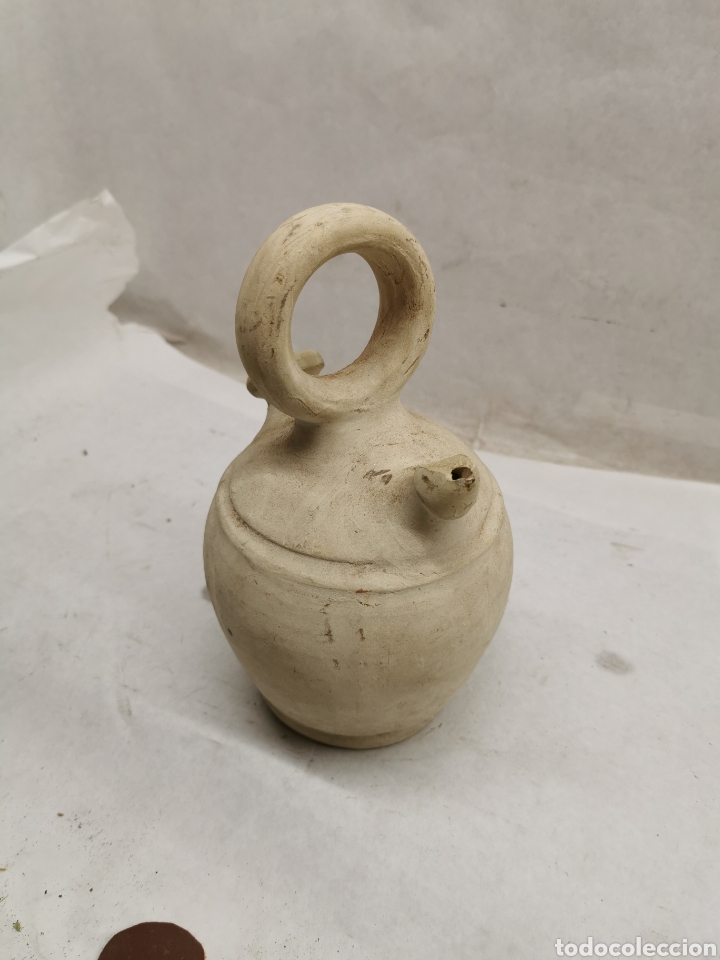 Antig&uuml;edades: Botijo barro blanco - Foto 2