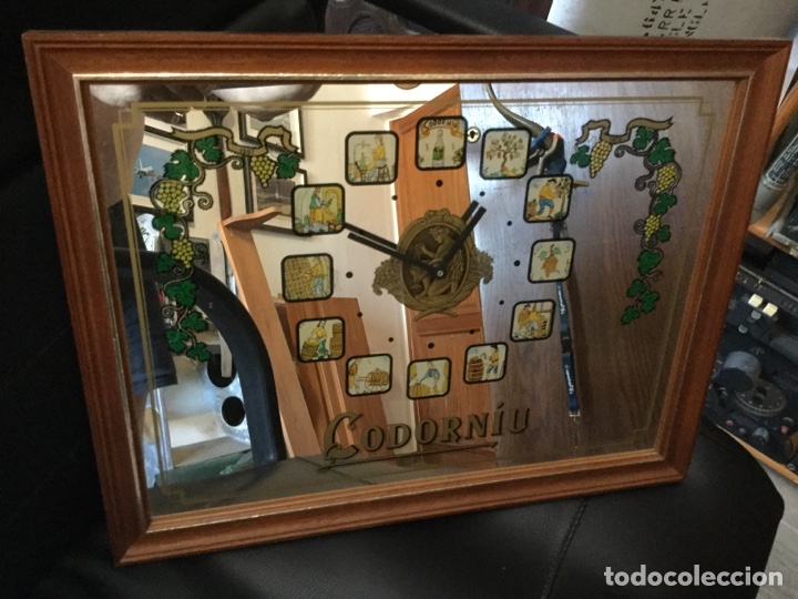 Antig&uuml;edades: Espejo. RELOJ