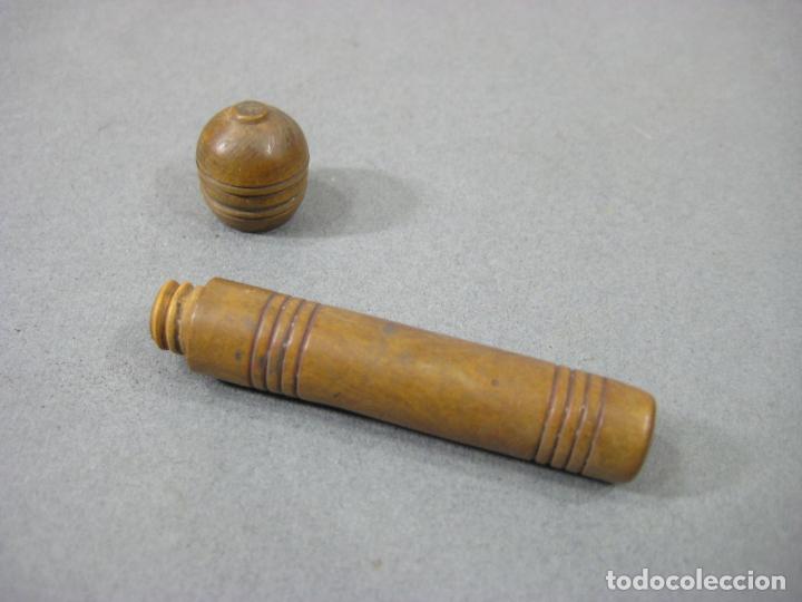 Antig&uuml;edades: ANTIGUO ALFILITERO POPULAR DE MADERA DE 8 CMS DE LARGO - Foto 2