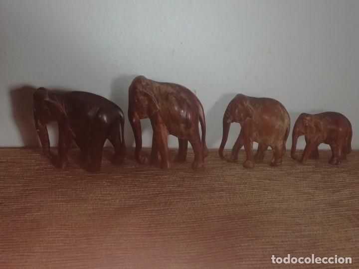 Antig&uuml;edades: 4 elefantes africanos tallados en madera