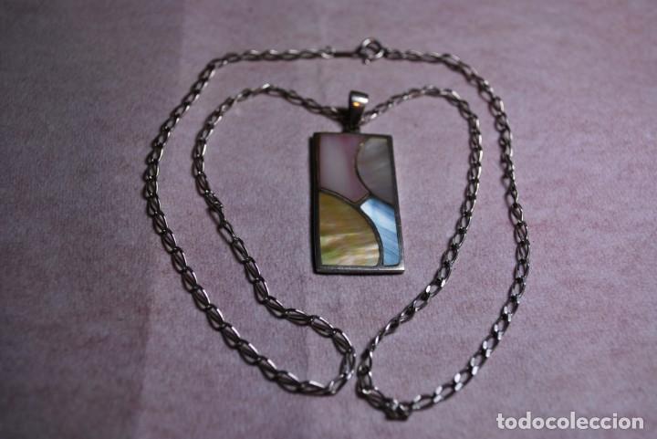Antig&uuml;edades: Colgante y cadena de plata de ley . - Foto 1