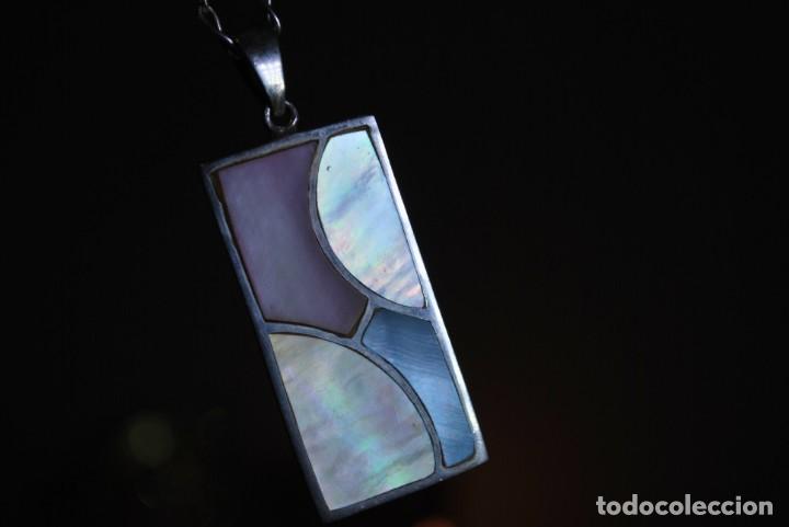 Antig&uuml;edades: Colgante y cadena de plata de ley . - Foto 10