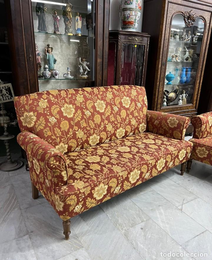 Antig&uuml;edades: Pareja de sof&aacute;s 3+2 - Foto 2