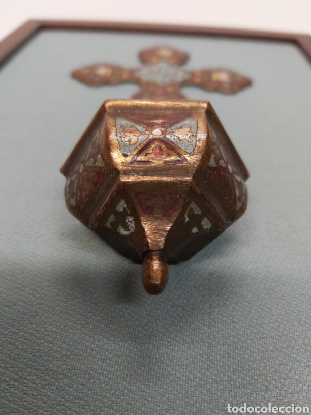 Antig&uuml;edades: Cruz benditera bronce esmalte cloissone - Foto 6