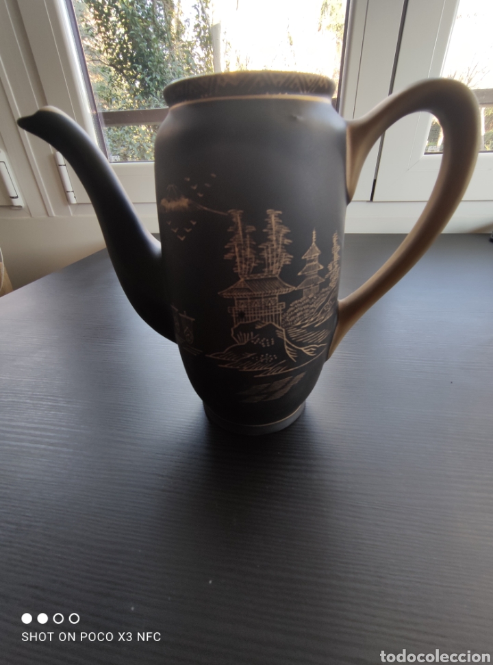 Antig&uuml;edades: Cafetera porcelana japonesa - Foto 1