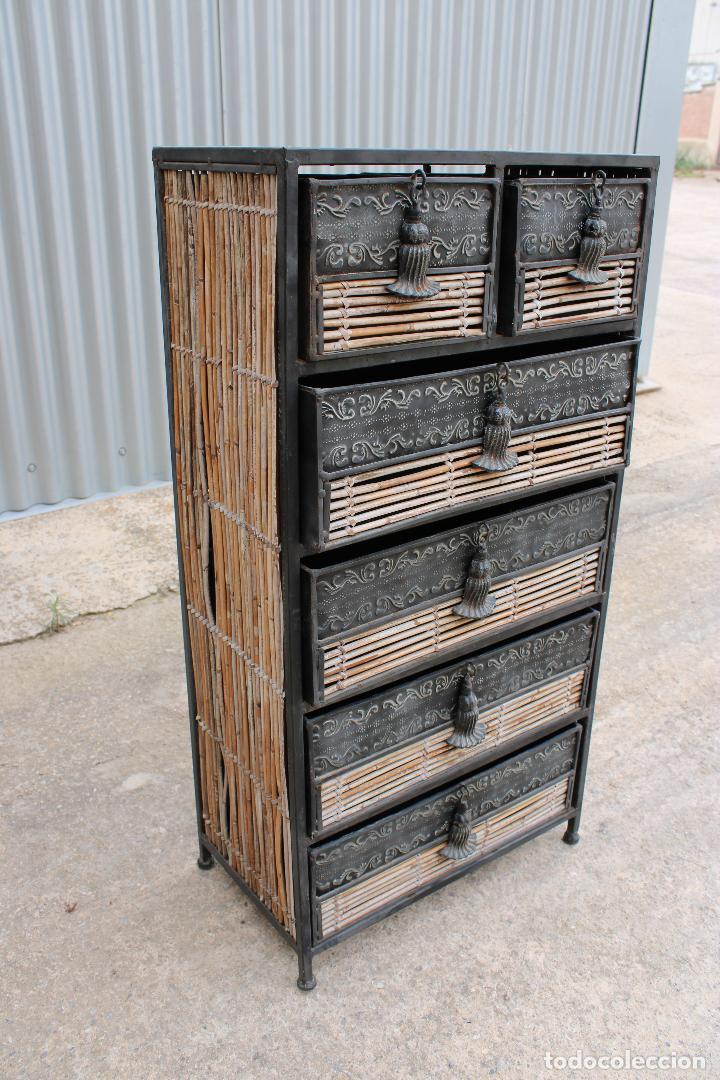 Antig&uuml;edades: mueble estante de hierro de forja y bamb&uacute; - Foto 6
