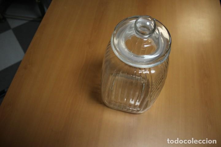 Antig&uuml;edades: TARRO DE CRISTAL, GRANDE CON TAPA VER FOTOS