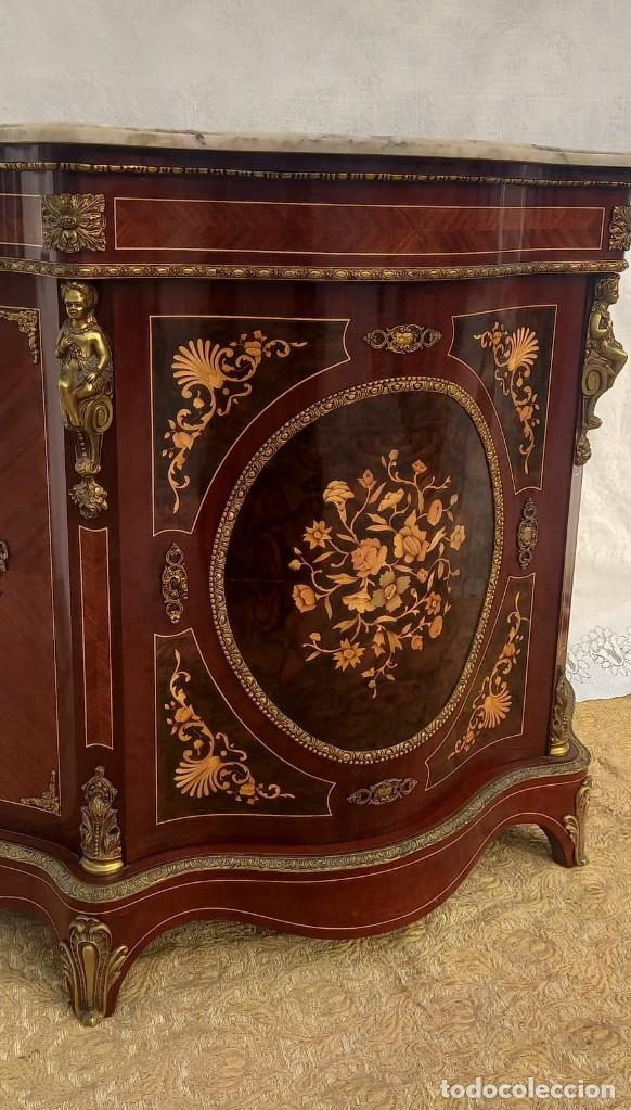 Antig&uuml;edades: Mueble Auxiliar Royal - Foto 2