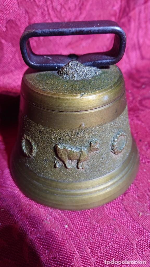 antiguo cencerro de chapa metal hierro y bronce - Buy Antique livestock  objects on todocoleccion