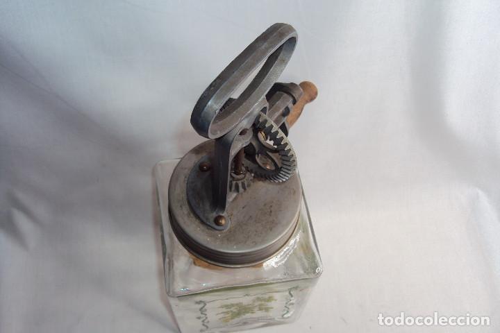 Antig&uuml;edades: Batidora para hacer mayonesa - Foto 2