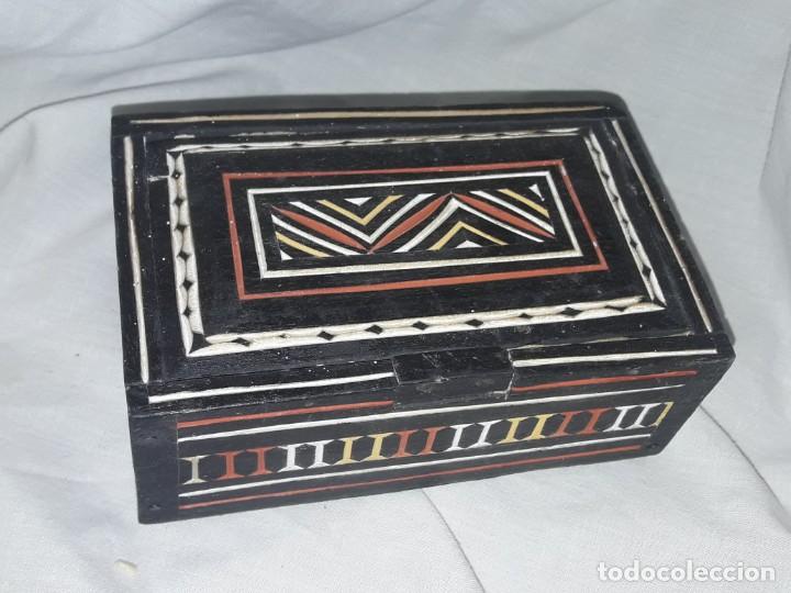Antigüedades: Bella caja de madera marquetería de Tana Toroja Sulawesi Indonesia - Foto 3 - 311838918