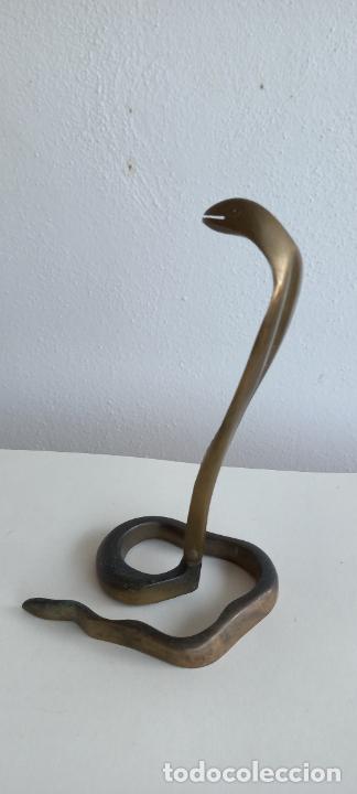 Antig&uuml;edades: FIGURA, Serpiente, cobra de bronce, 21,5 - Foto 6