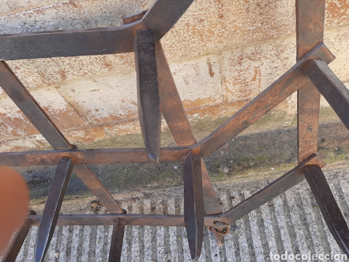 Antig&uuml;edades: Arado antiguo de hierro - Foto 5