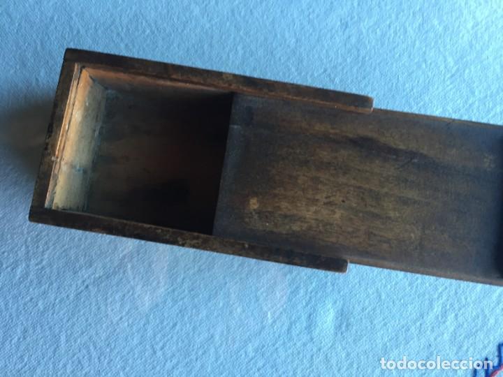 Antig&uuml;edades: PEQUE&Ntilde;O ESTUCHE ANTIGUO DE MADERA - Foto 2