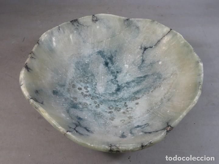 Antig&uuml;edades: Centro de mesa en m&aacute;rmol con veteado en oscuro - Foto 5