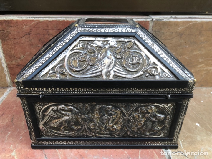 Antig&uuml;edades: Caja de Plata S.XVII - Foto 5