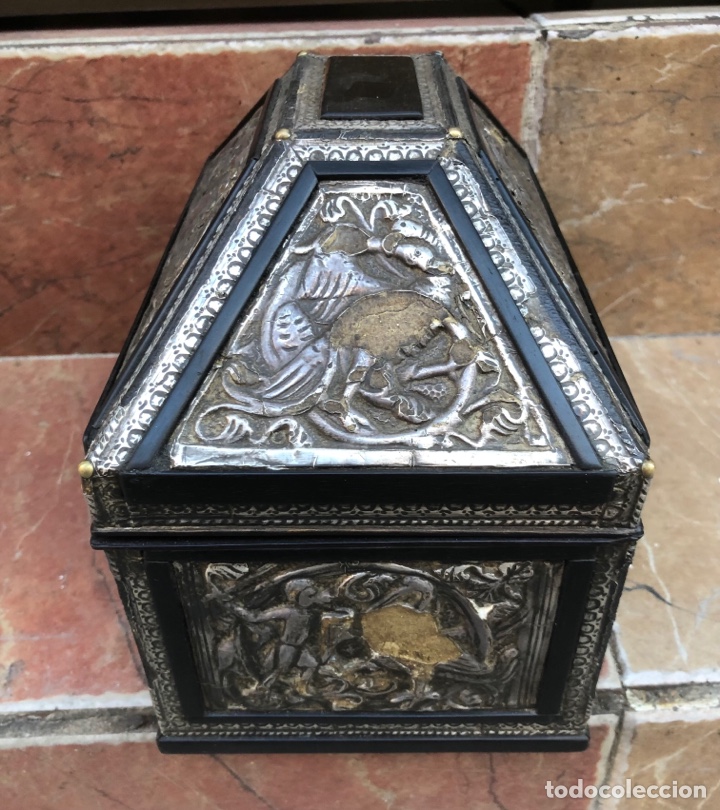 Antig&uuml;edades: Caja de Plata S.XVII - Foto 6