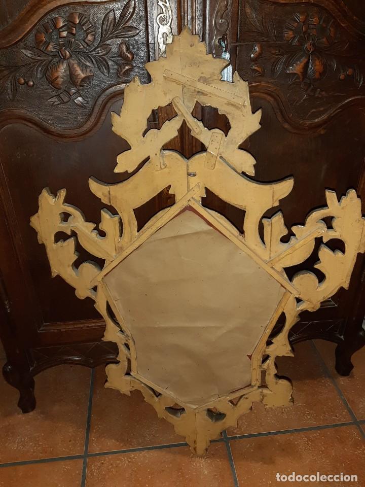 Antig&uuml;edades: CORNUCOPIA ESPEJO DE MADERA ANTIGUA CON PAN DE ORO S XIX - Foto 4