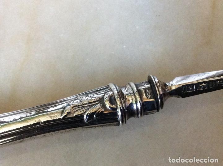 Antig&uuml;edades: ANTIGUO TENEDOR PASTELES - DE PLATA - SOLID SILVER - CONTRASTES - c 1852 - Foto 8