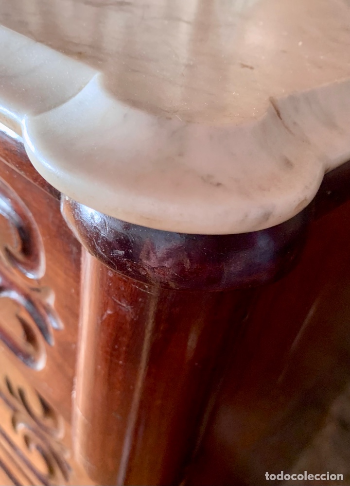 Antig&uuml;edades: C&oacute;moda catalana de madera de caoba - Foto 6