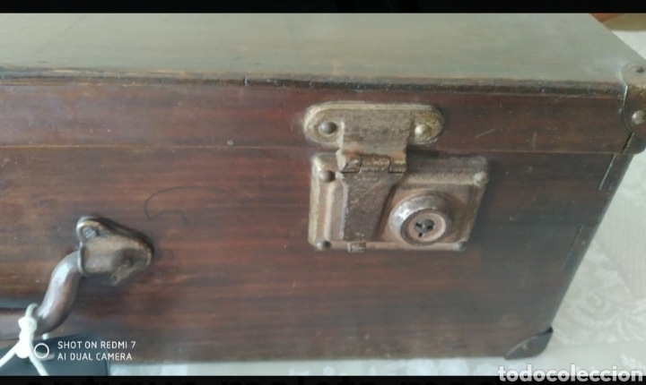 Antig&uuml;edades: Maleta de madera antigua - Foto 5