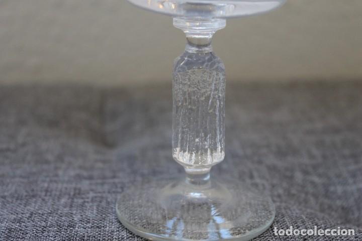 Antig&uuml;edades: LOTE 4 COPAS CRISTAL VINO PIE RECTANGULAR TALLADO - Foto 4