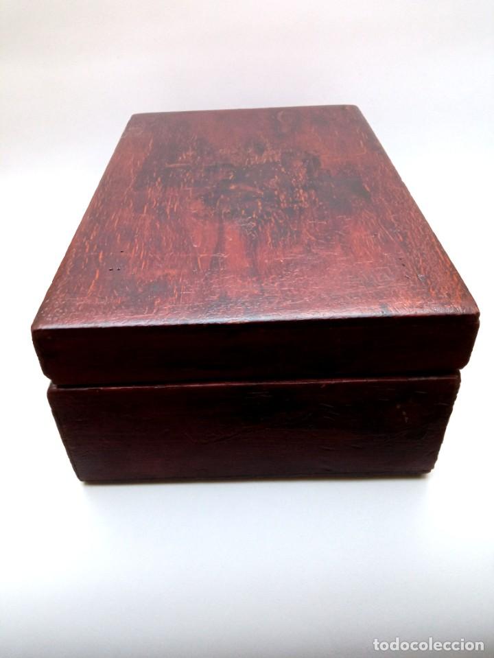 Antig&uuml;edades: Caja antigua de madera - Foto 6
