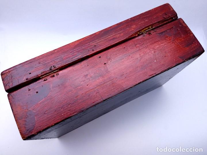 Antig&uuml;edades: Caja antigua de madera - Foto 7