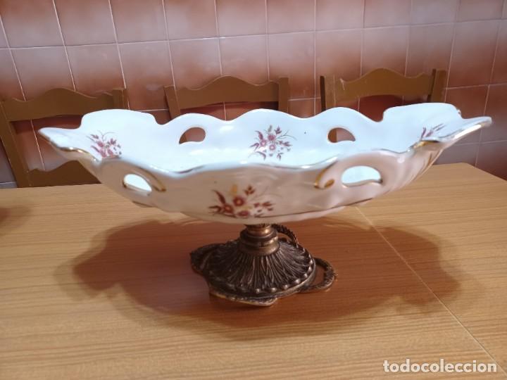 Antig&uuml;edades: Antiguo centro de mesa - Foto 2