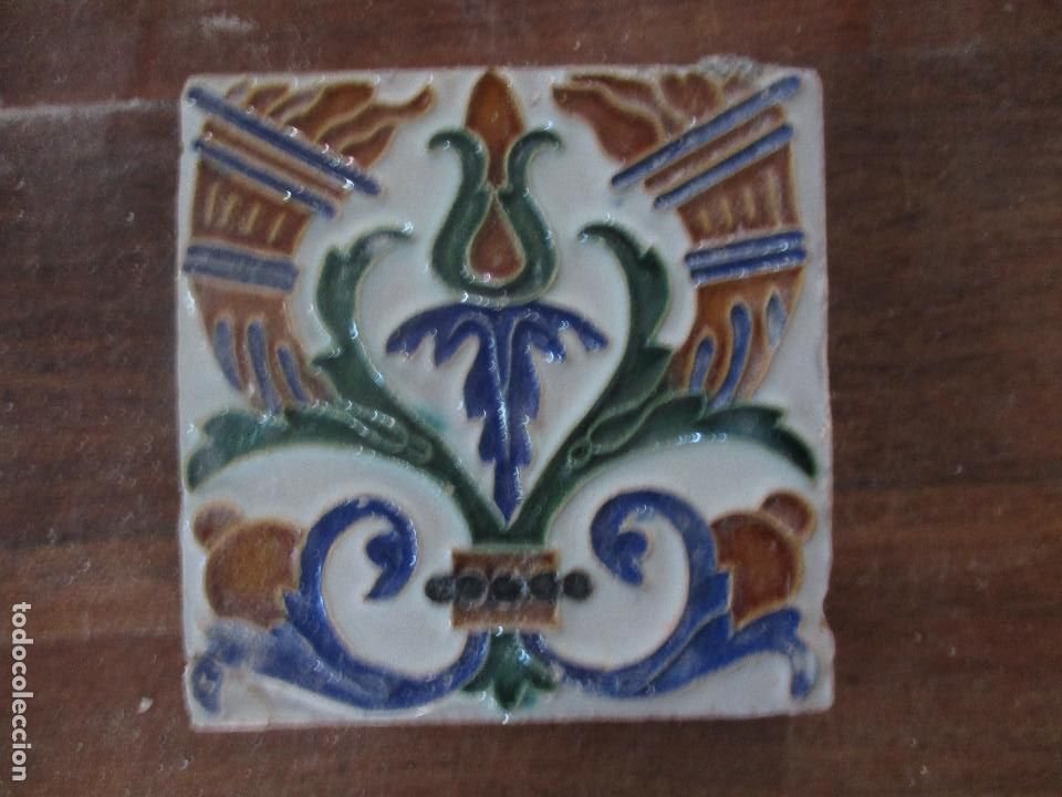 Antig&uuml;edades: azulejo pickman la Cartuja - Foto 1