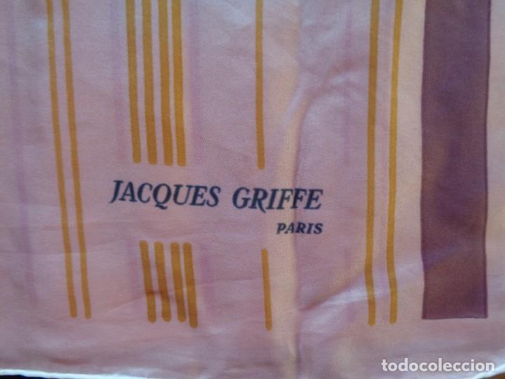 Antig&uuml;edades: PA&Ntilde;UELO DE SEDA DE JACQUES GRIFFE - Foto 2
