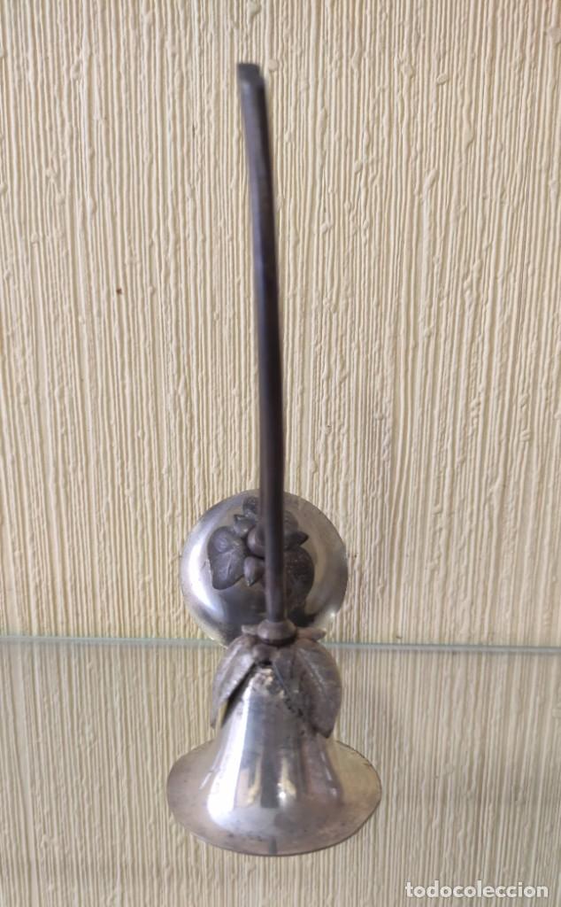 Antig&uuml;edades: Campanillas plata sin contrastar - Foto 2