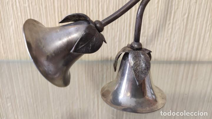 Antig&uuml;edades: Campanillas plata sin contrastar - Foto 4