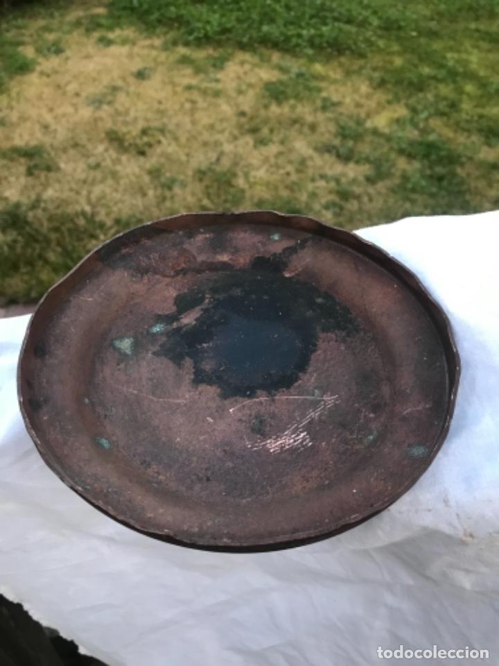 Antig&uuml;edades: Platos cobre, convento - Foto 2