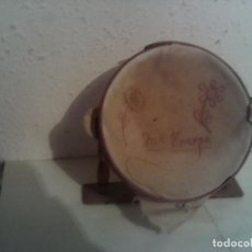 Antigüedades: ANTIGUO BASTIDOR BORDADOR CON BORDADO. Lote 312752308