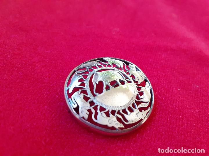 Antig&uuml;edades: Broche plata Elefante - Foto 1